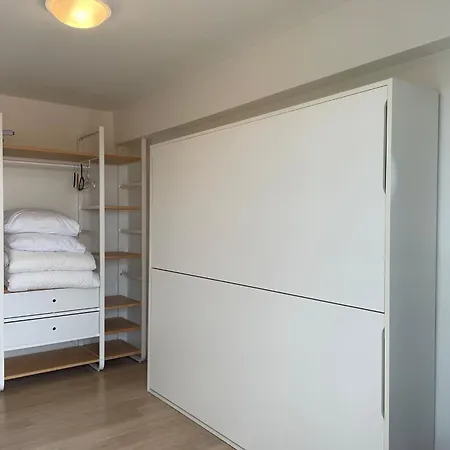 In With Stunning Sea Views ニーウポールト