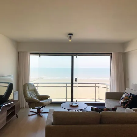 アパート In With Stunning Sea Views