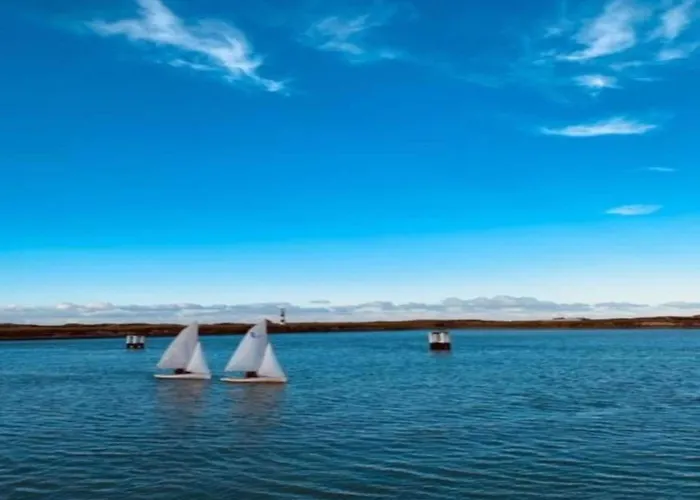 In With Stunning Sea Views Apartment