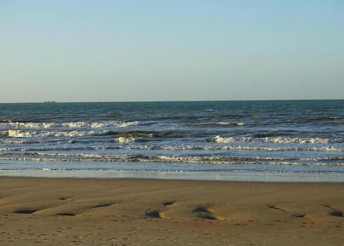 In With Stunning Sea Views